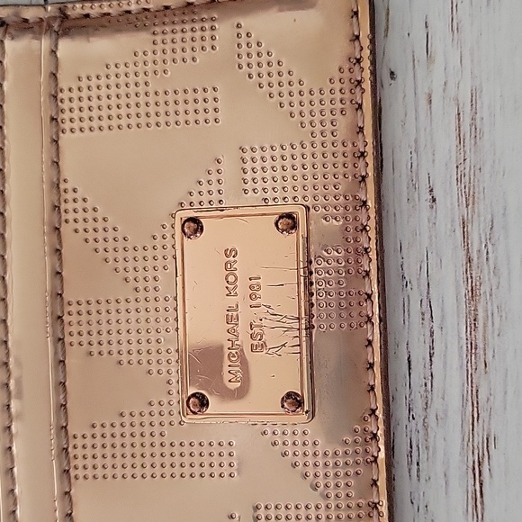Michael Kors Card Case - Picture 2 of 3